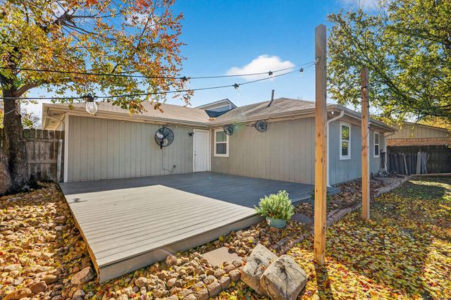 4125 Woodcrest Drive, Bryan, TX 77802