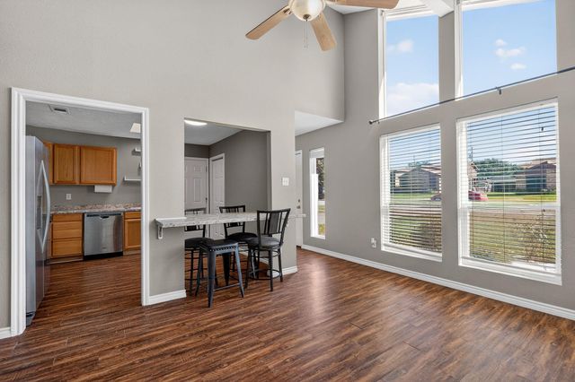 4125 Woodcrest Drive, Bryan, TX 77802