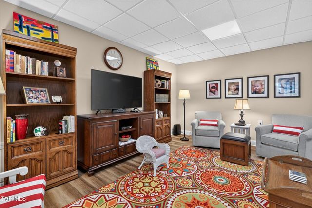 108 Queensgate, Bristol, TN 37620