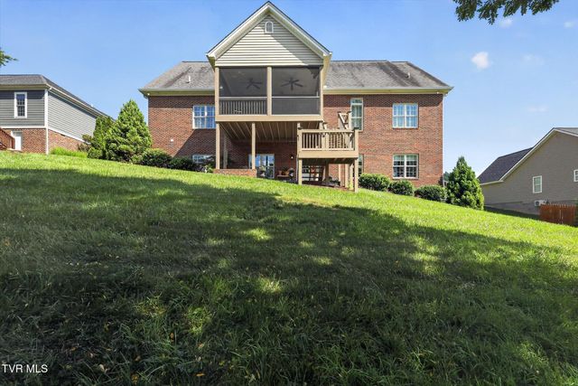 108 Queensgate, Bristol, TN 37620