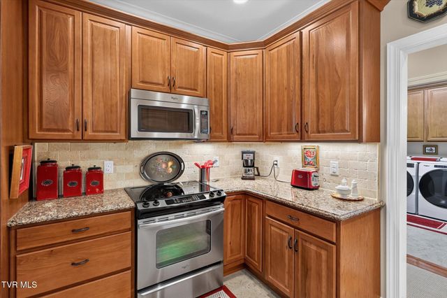 108 Queensgate, Bristol, TN 37620
