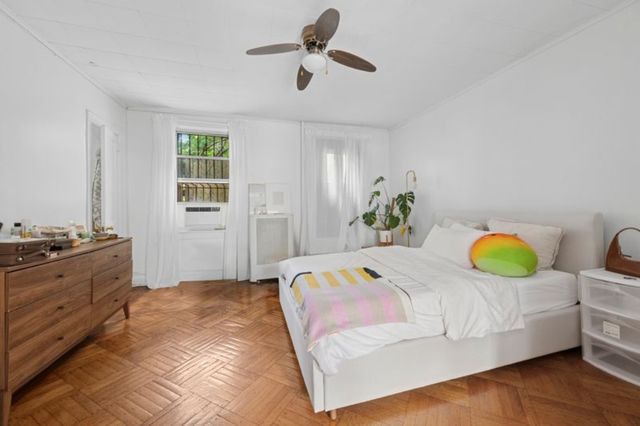 392 Adelphi Street, New York City, NY 11238