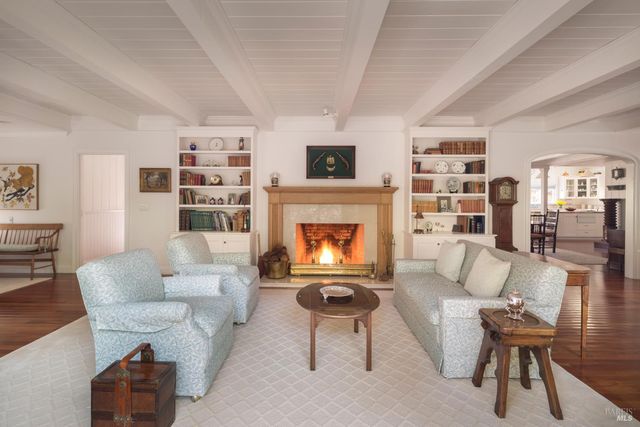 2399 Sobre Vista Rd, Sonoma, CA 95476