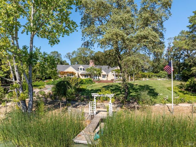 2399 Sobre Vista Rd, Sonoma, CA 95476