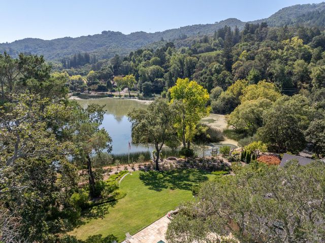 2399 Sobre Vista Rd, Sonoma, CA 95476