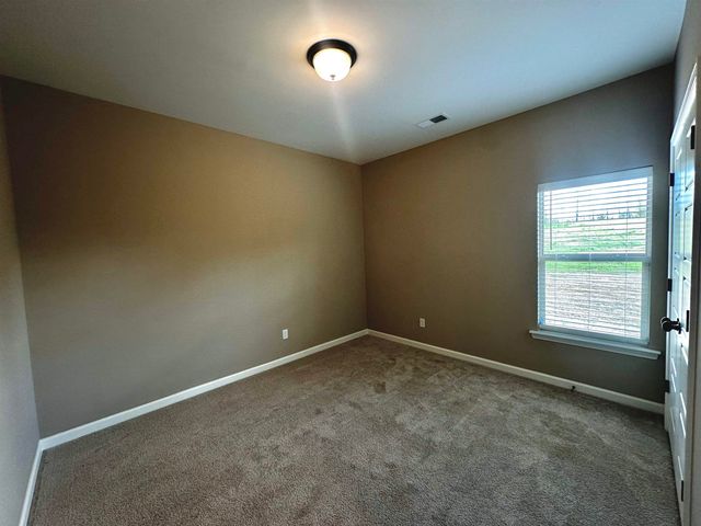 100 RAVEN HILL LN, Ripley, TN 38063