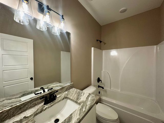 100 RAVEN HILL LN, Ripley, TN 38063