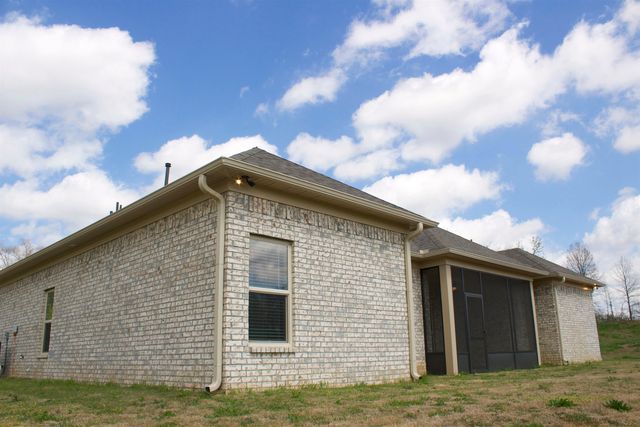 100 RAVEN HILL LN, Ripley, TN 38063