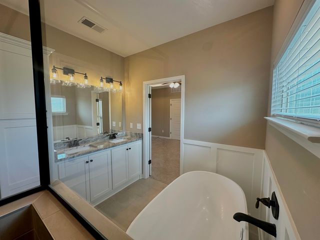 100 RAVEN HILL LN, Ripley, TN 38063