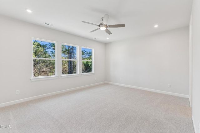 211 Oak Summit Place 211, Chapel Hill, NC 27516