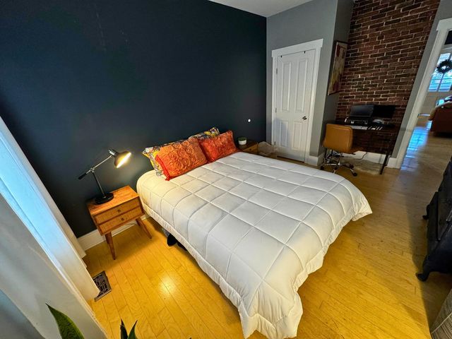 132 West Merrimack St Unit 1, Manchester, NH 03101