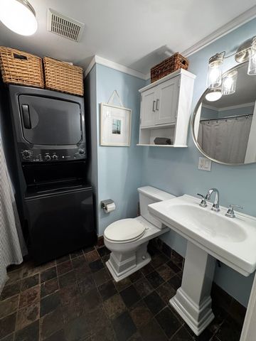 132 West Merrimack St Unit 1, Manchester, NH 03101