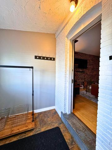 132 West Merrimack St Unit 1, Manchester, NH 03101