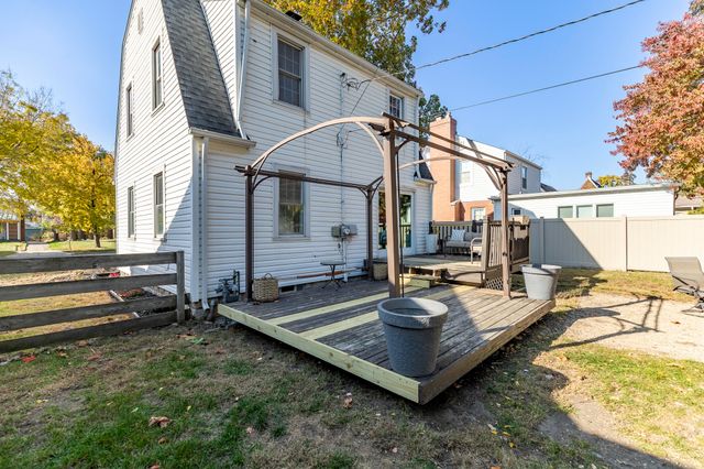 7231 Olcott Avenue, Hammond, IN 46323