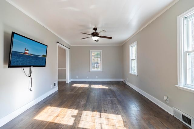 7231 Olcott Avenue, Hammond, IN 46323