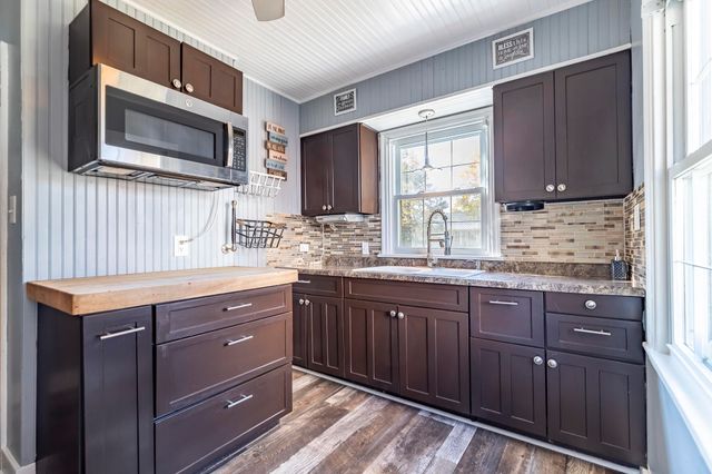 7231 Olcott Avenue, Hammond, IN 46323