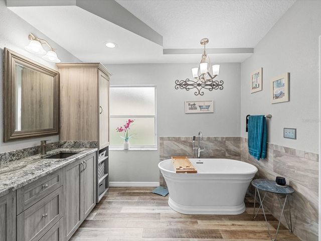 5235 POND VIEW COURT, Zephyrhills, FL 33541