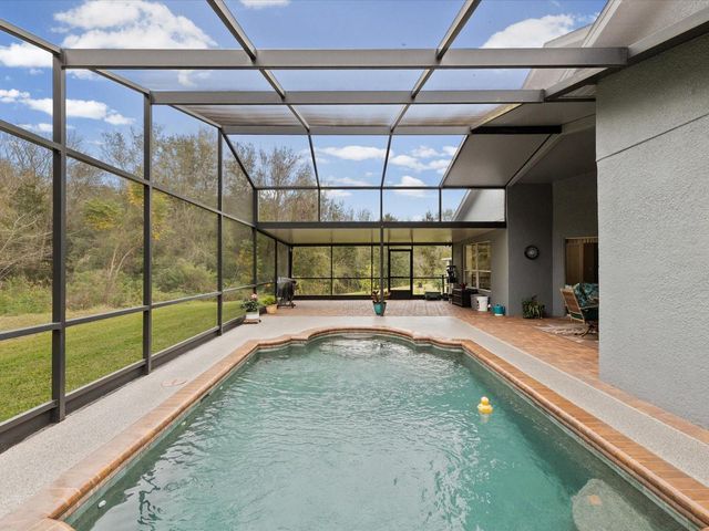 5235 POND VIEW COURT, Zephyrhills, FL 33541