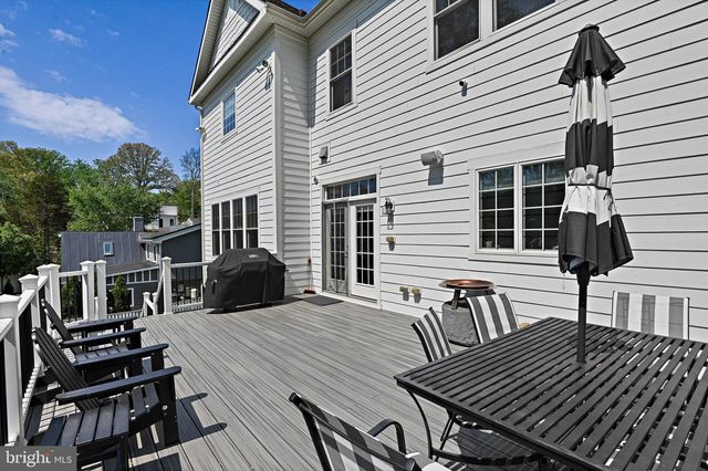 362 PARK ST NE, Vienna, VA 22180