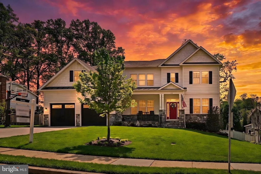 362 PARK ST NE, Vienna, VA 22180