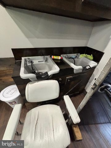 4611-00 TORRESDALE AVE, Philadelphia, PA 19124