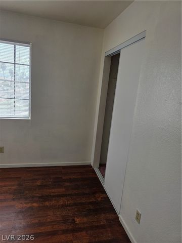 5784 Akron Court, Las Vegas, NV 89142