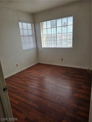 5784 Akron Court, Las Vegas, NV 89142