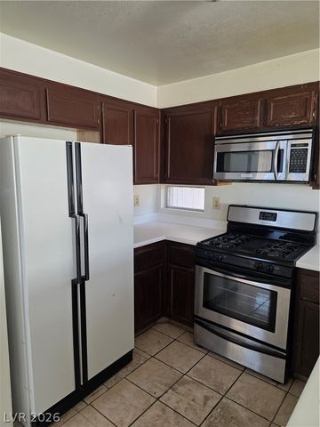 5784 Akron Court, Las Vegas, NV 89142