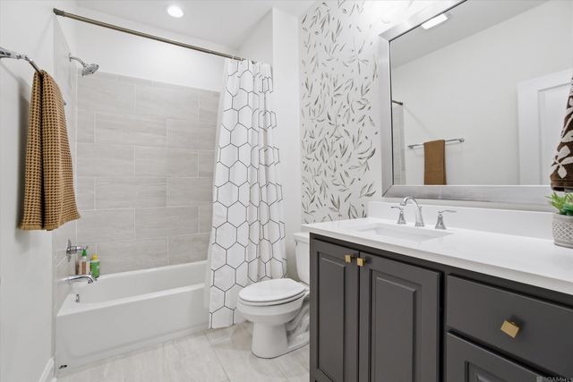 13068 Elissa Ln, Baton Rouge, LA 70818