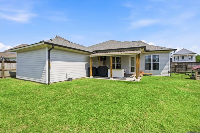 13068 Elissa Ln, Baton Rouge, LA 70818