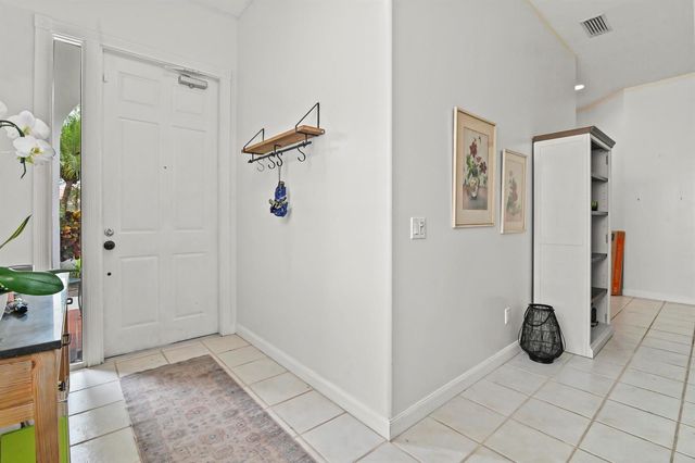 4766 Valencia Drive, Delray Beach, FL 33445