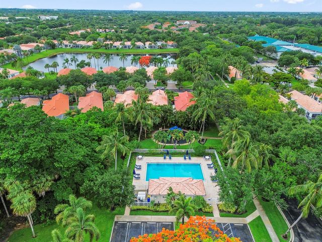 4766 Valencia Drive, Delray Beach, FL 33445