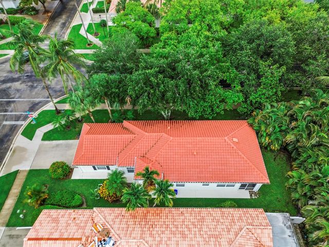 4766 Valencia Drive, Delray Beach, FL 33445