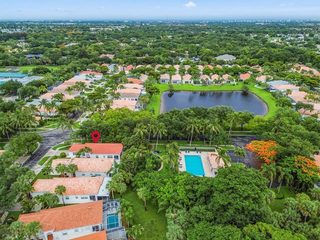 4766 Valencia Drive, Delray Beach, FL 33445