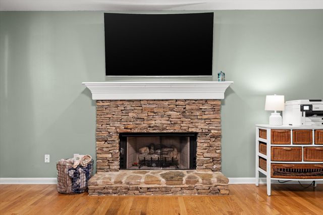 1011 Clift Cave Drive, Soddy Daisy, TN 37379