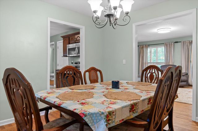 1011 Clift Cave Drive, Soddy Daisy, TN 37379
