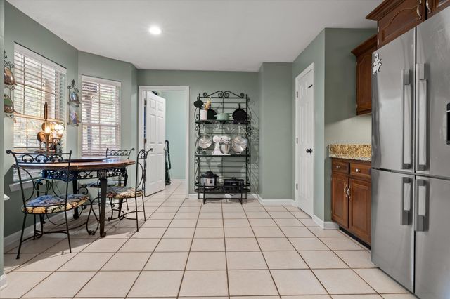1011 Clift Cave Drive, Soddy Daisy, TN 37379
