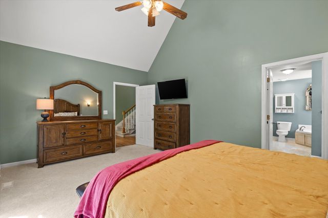 1011 Clift Cave Drive, Soddy Daisy, TN 37379