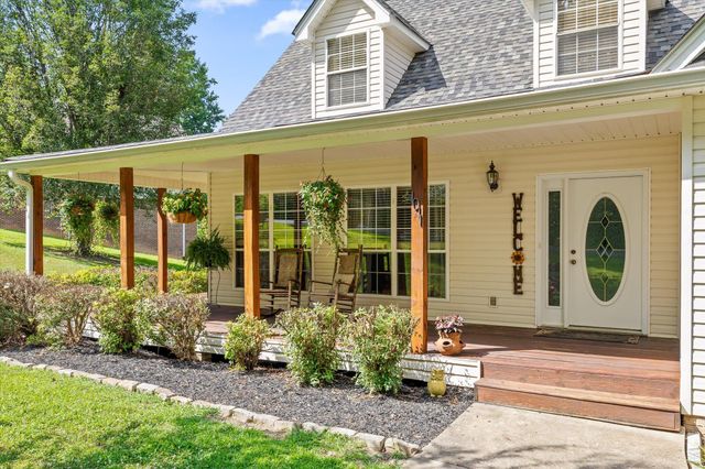 1011 Clift Cave Drive, Soddy Daisy, TN 37379