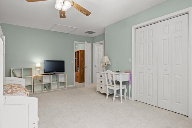 1011 Clift Cave Drive, Soddy Daisy, TN 37379