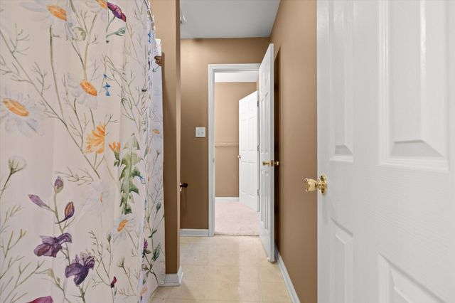 1011 Clift Cave Drive, Soddy Daisy, TN 37379