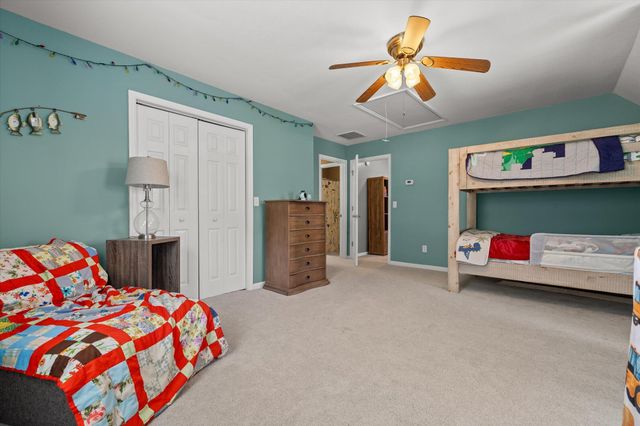 1011 Clift Cave Drive, Soddy Daisy, TN 37379