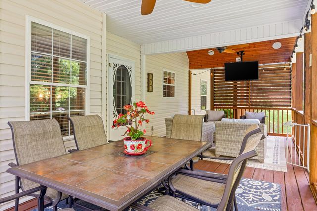 1011 Clift Cave Drive, Soddy Daisy, TN 37379