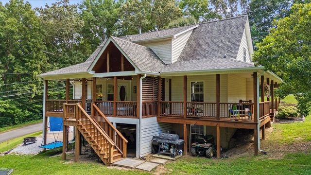 1011 Clift Cave Drive, Soddy Daisy, TN 37379