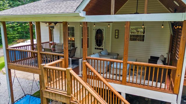 1011 Clift Cave Drive, Soddy Daisy, TN 37379