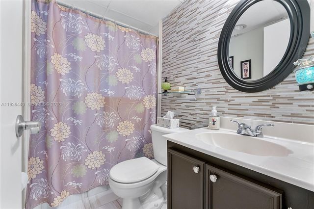 7847 Golf Circle Drive 309, Margate, FL 33063