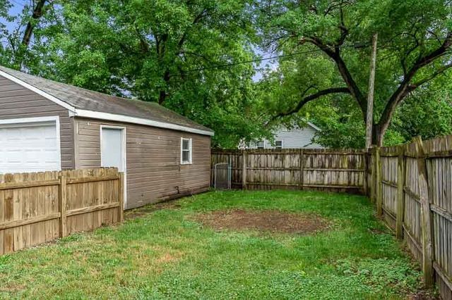 1430 COPELAND Avenue, Beloit, WI 53511