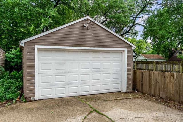 1430 COPELAND Avenue, Beloit, WI 53511