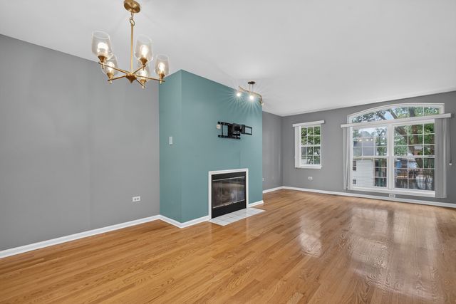 7002 W Belden Avenue, Chicago, IL 60707