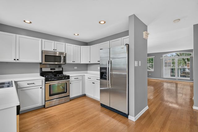 7002 W Belden Avenue, Chicago, IL 60707